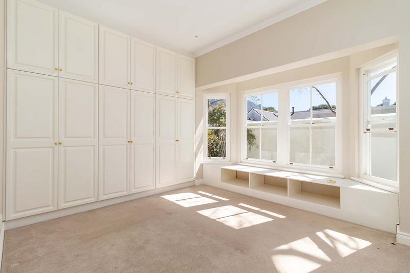 To Let 5 Bedroom Property for Rent in Steenberg Estate Western Cape